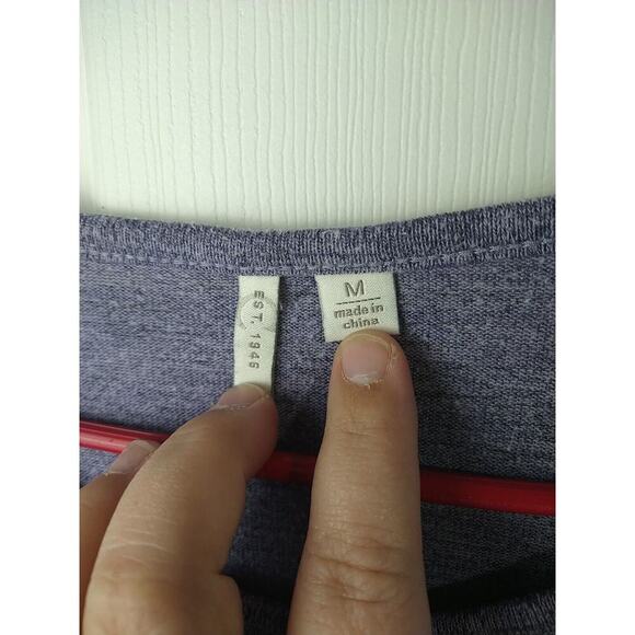 Est. 1946 Woman M Purple Peacock 3/4 Sleeve Pullover Tee Curved Hem - Picture 3 of 9